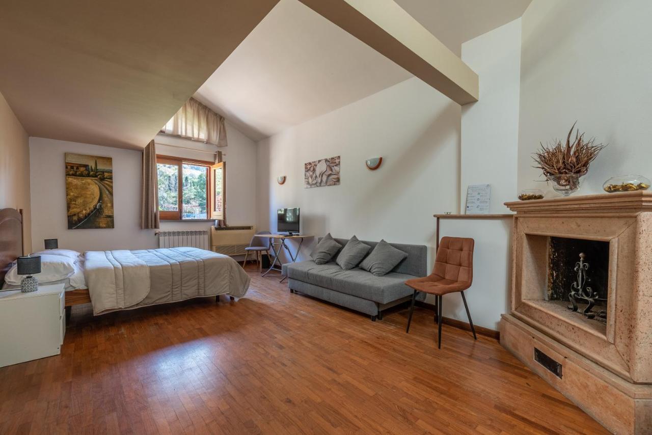 Bouganville Home 몬델로 외부 사진