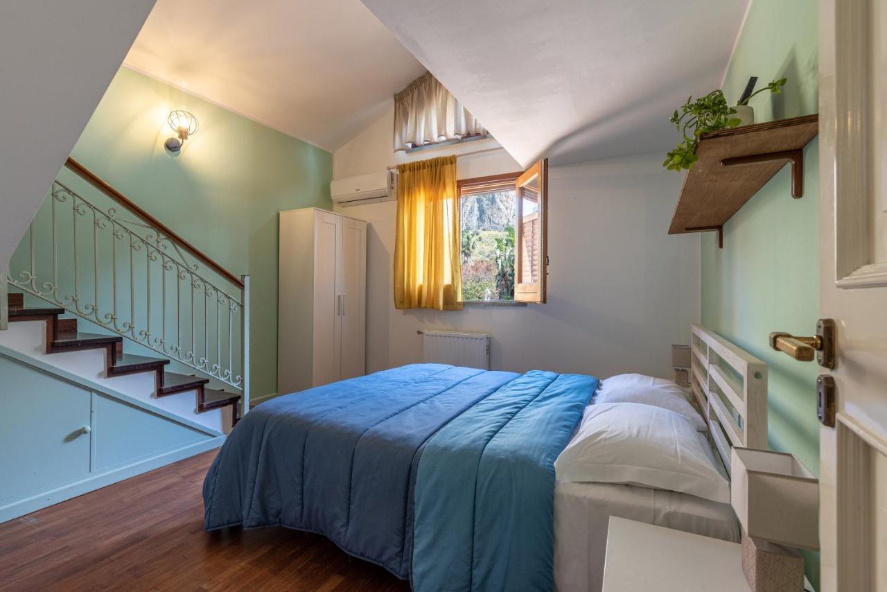 Bouganville Home 몬델로 외부 사진